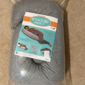 Snoogle Mini Pregnancy Pillow